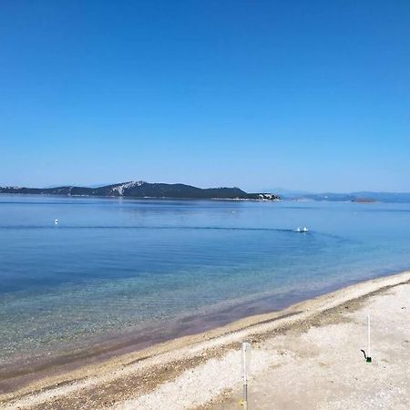Το Σπίτι Της Μαργαρίτας Στην Παραλία Vila Nea Styra Exterior foto