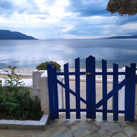 Το Σπίτι Της Μαργαρίτας Στην Παραλία Vila Nea Styra Exterior foto